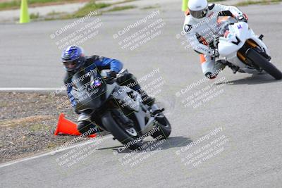 media/Mar-05-2023-TrackXperience (Sun) [[a95d40e56a]]/Group 2/session 2 turn 4/